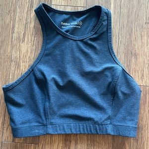 Sports bra/workout top